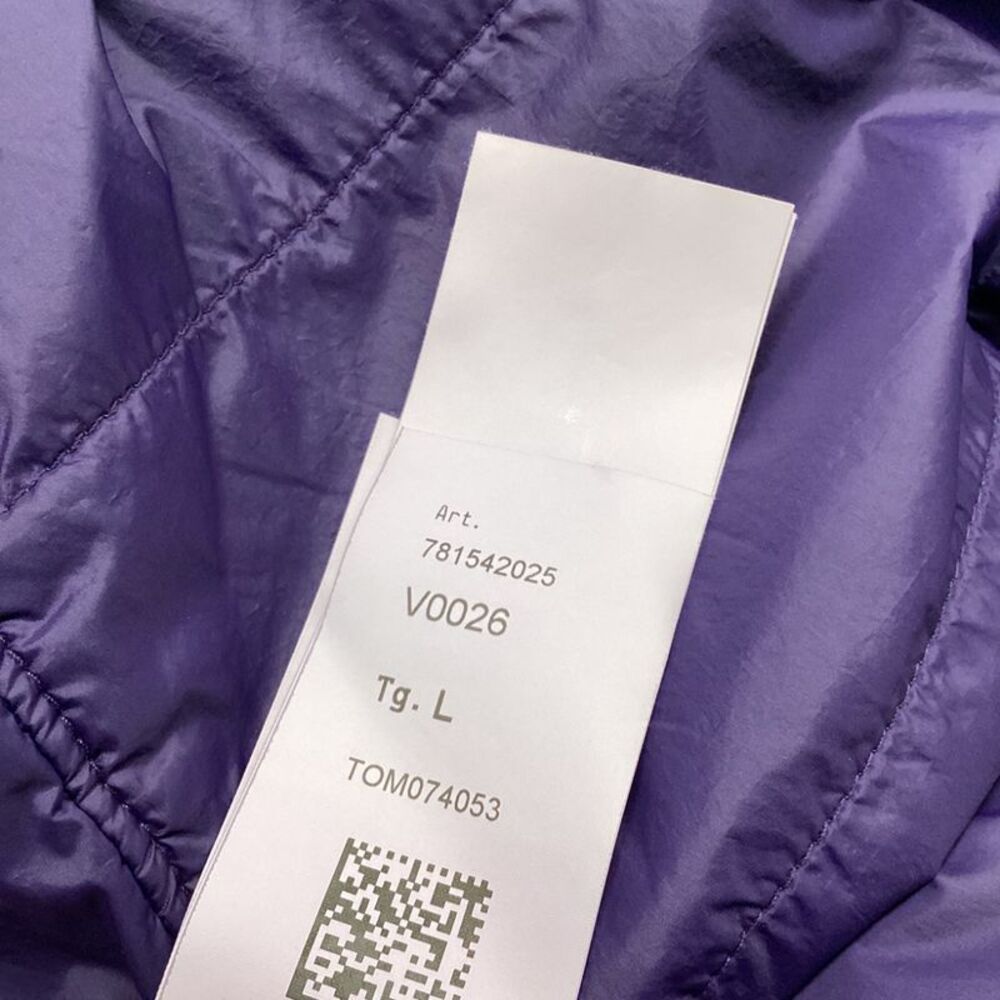 Stone Island Hooded Puffer Jacket in Purple Nylon - Picture 7 of 10